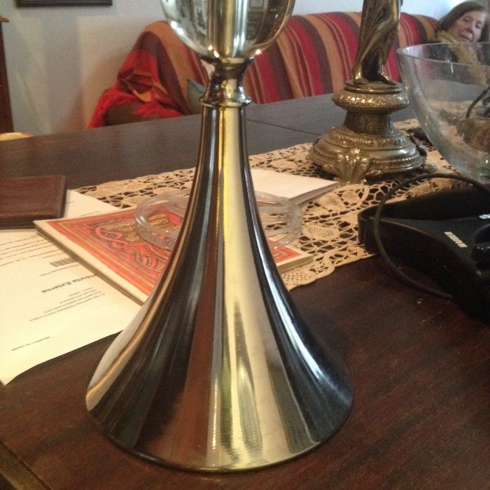 Candelabro para vela grande