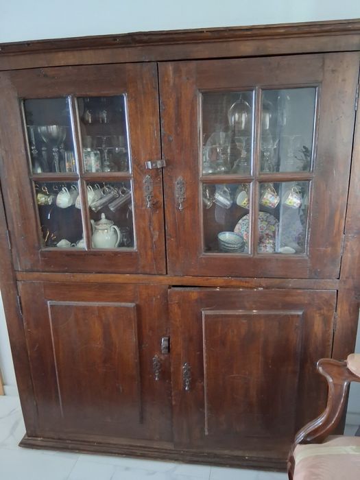 Movel antigo de sala