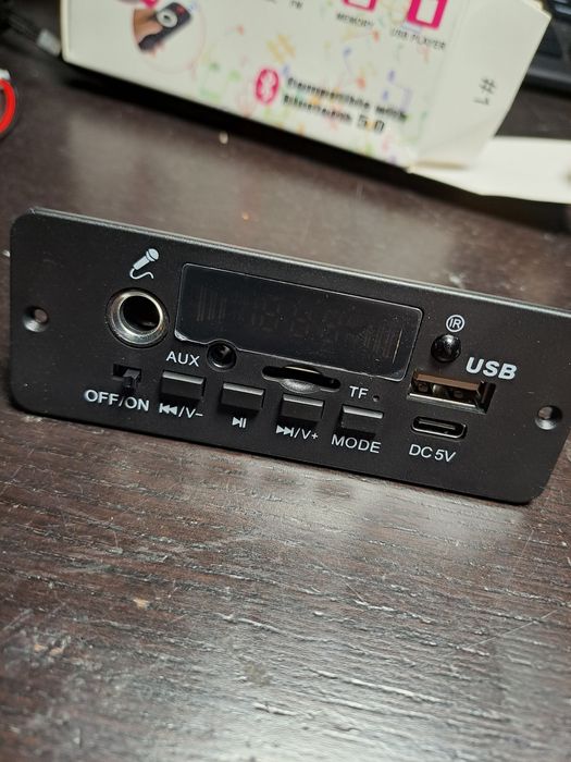 Odbiornik bluetooth FM