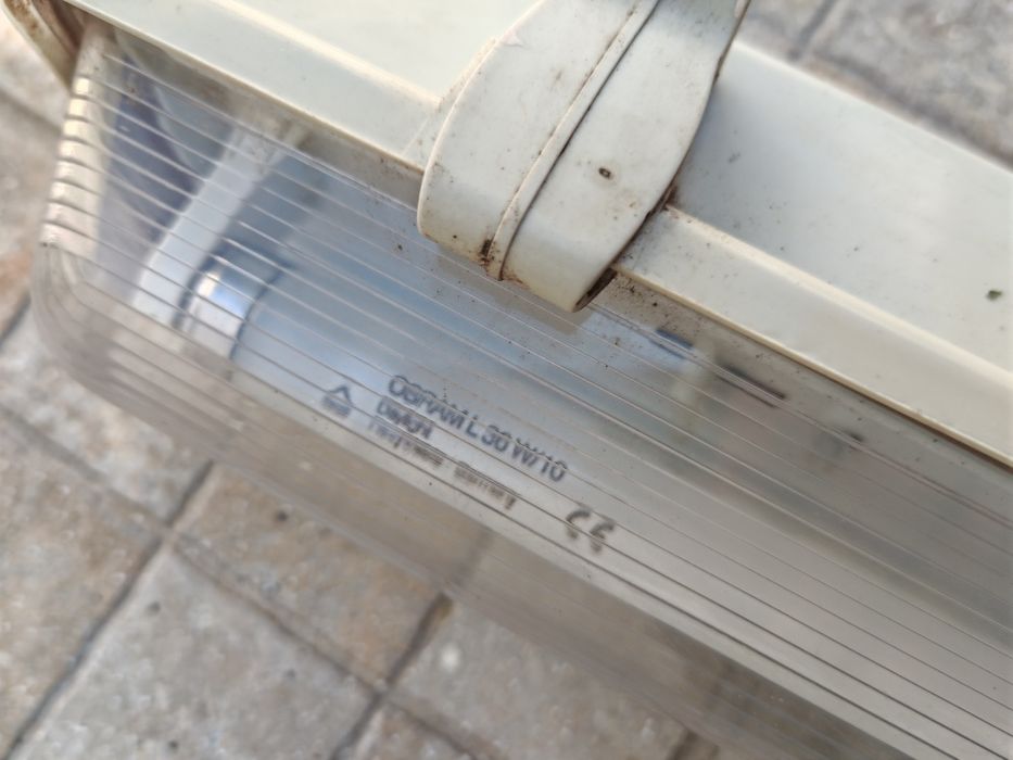 Candeeiro com Lampada Florescente