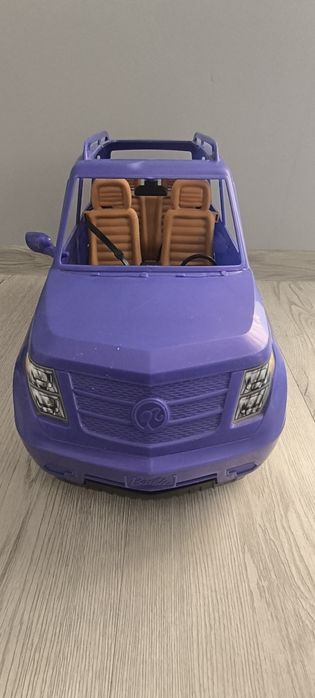 SUV barbie samochód na 4 lalki