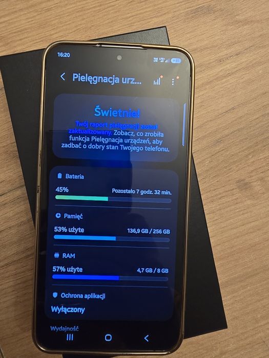 Samsung s24  /  8/256gb