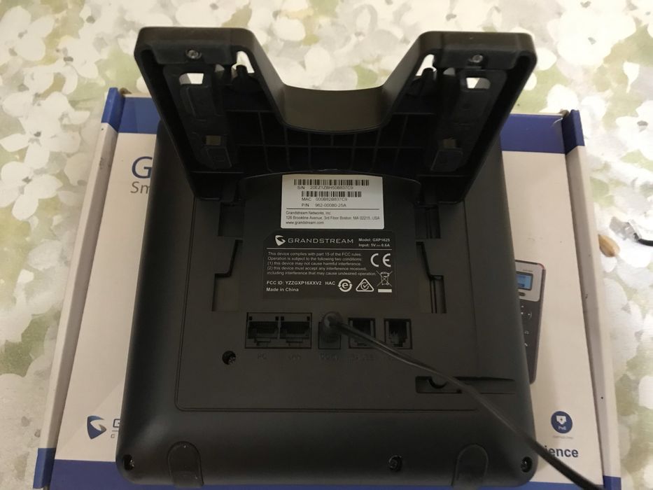 IP-телефон для бизнеса Grandstream GXP1625 VoIP в офис с адаптаром пит