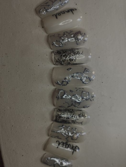 Накладні нігтики + набір для приклеювання