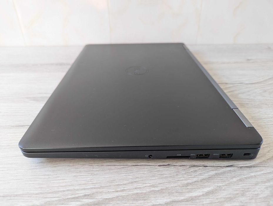 Ігровий ноутбук 15.6" Dell Latitude E5570 \Core i7\16GB\Radeon R7