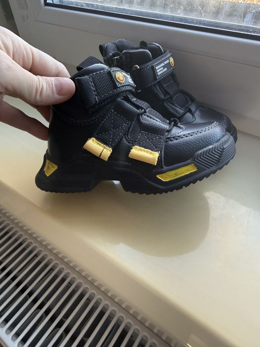 Черевики демісезонні 24р