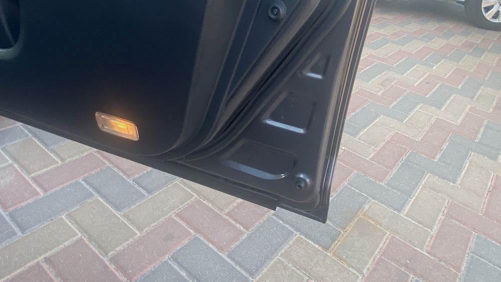 Продам тойота авенсис т27 автомат универсал 2013гв дизель 2,23