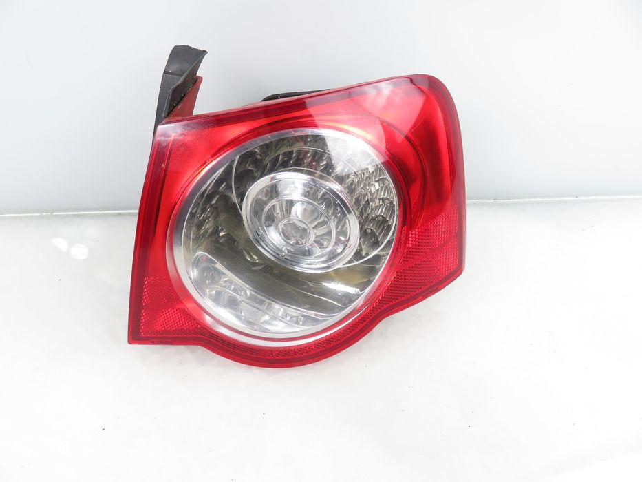 Lampa Prawa Tylna Vw Passat B6