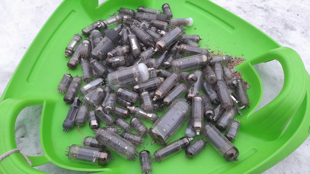 Лампи для телевізора і радіо