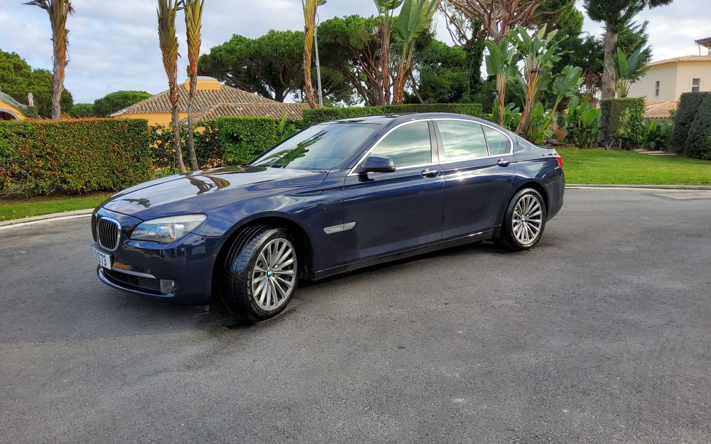 BMW 740d 306cv | Nacional | Full Extras | TVs | Night Vision | 360º