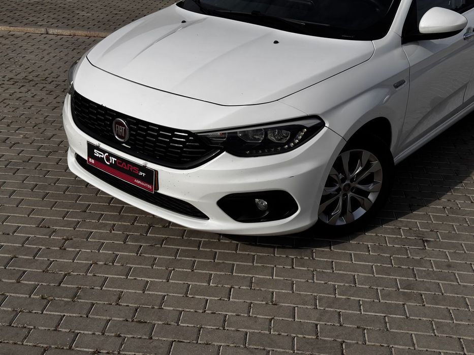 Fiat Tipo 1.3 M-Jet Lounge