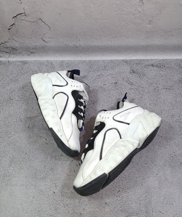 Кроссовки Acne Studios кожаные женские кеды