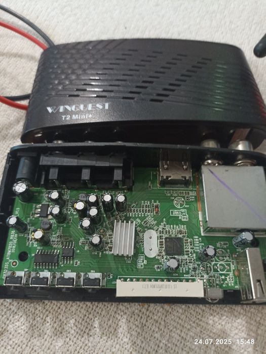 Продам под ремонт на запчасти