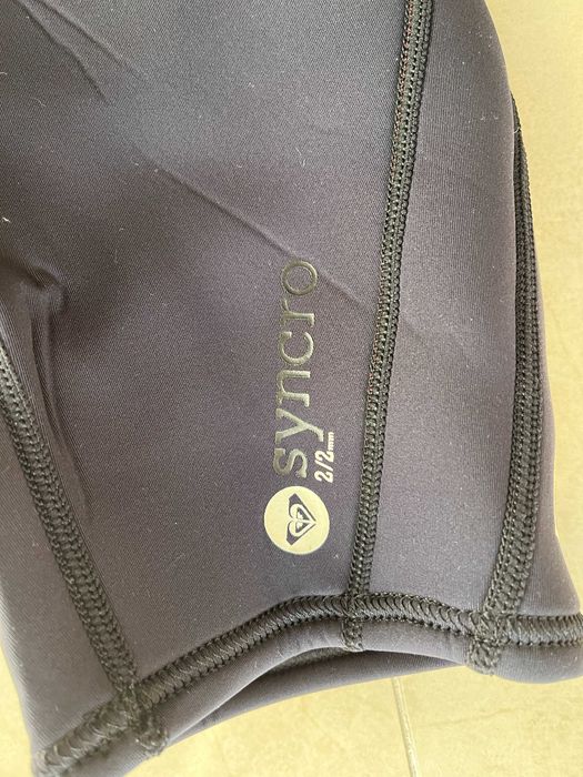 Fato Surf/Bodyboard Roxy Syncro Azul Marinho (tam 36)