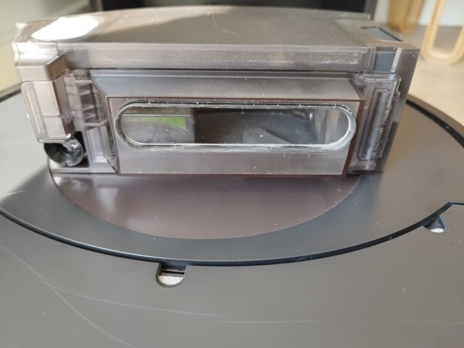 iRobot Roomba j9+