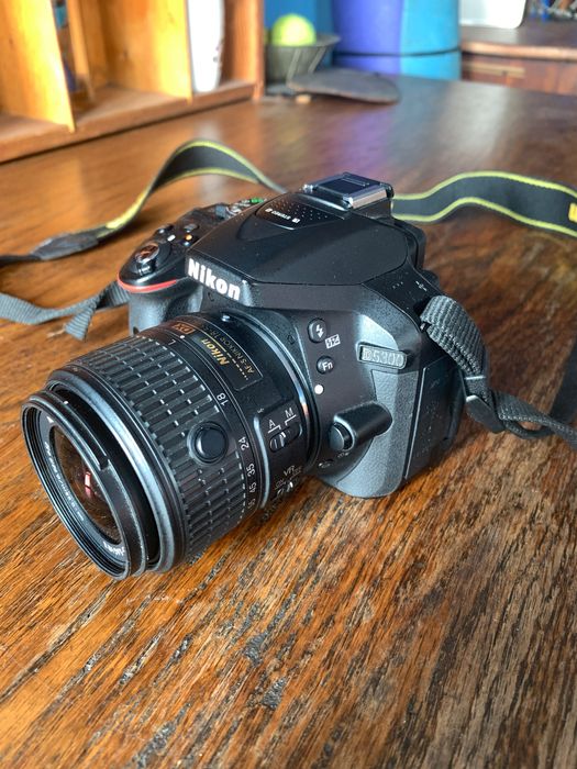 Camera NIKON D5300