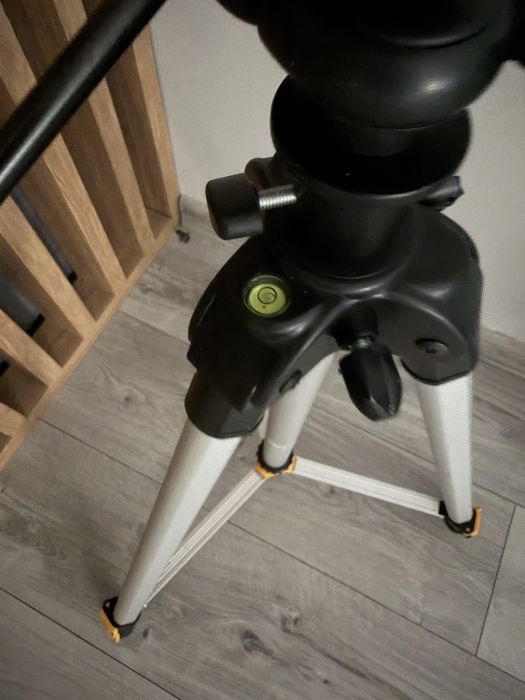 Statyw Nivel System SJJ-M1  plus tyczka
