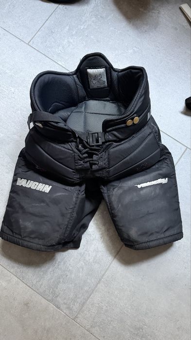 Воротарські хокейні шорти Vaughn Velocity M/L