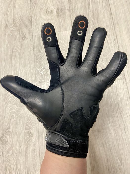 Мотоперчатки Buse