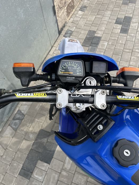Продам Yamaha XT 400