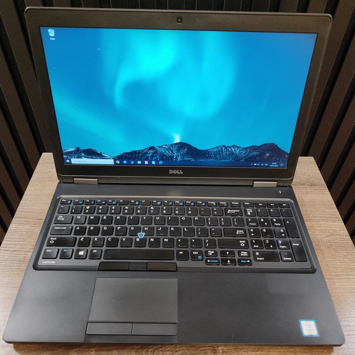 Dell Latitude 5580 i5 16 GB WIN 10 Pro