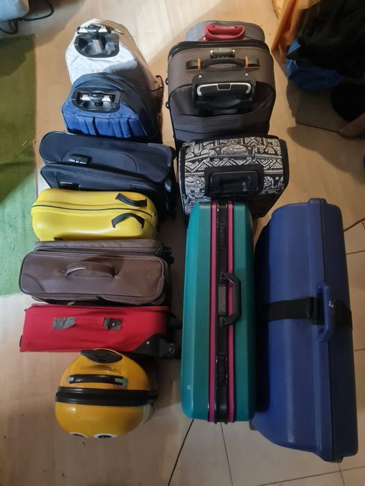 67 x 46 x 21 walizka plastik kółka klasyk