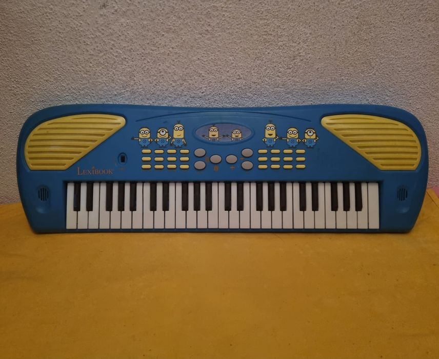 Piano a Pilhas e também da para Carregador