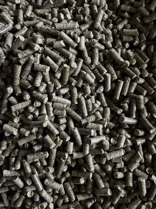 Виробляємо та продаємо пеллети  з соняшника