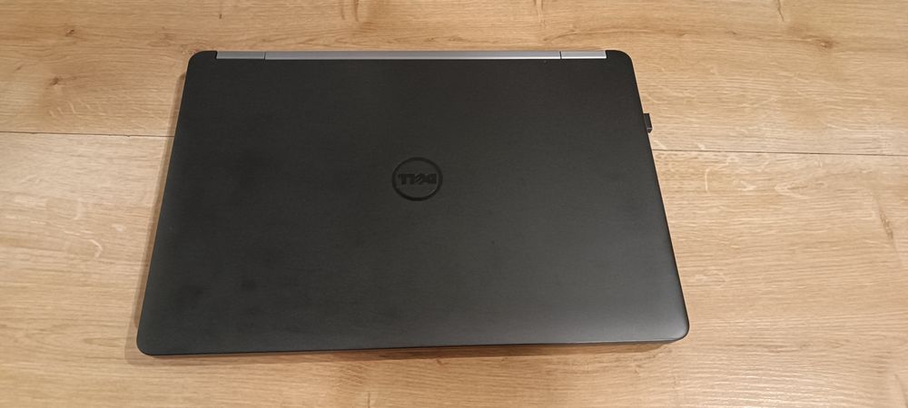 Laptop Dell Latitude E5270 i5 6300U 16GB RAM SSD 256GB
