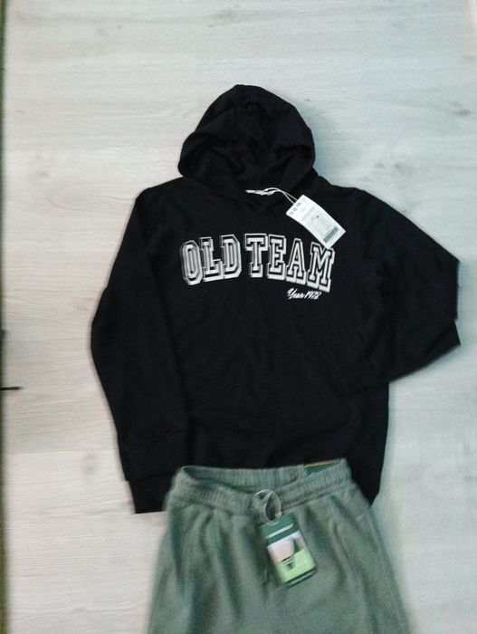 Bluza i spodnie r.152 coccodrilo