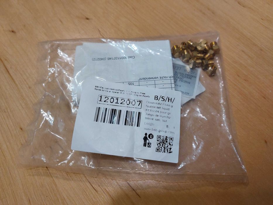 Zestaw dysz propan-butan Bosch 12 szt.