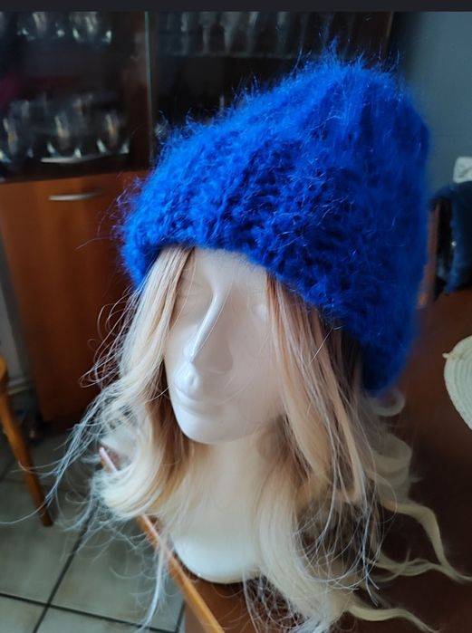 Piękna czapka moher