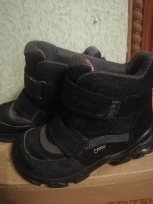 Зимові дитячі черевики  ecco