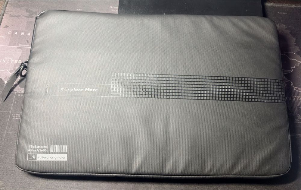 Ноутбук-трансформер ASUS Vivobook 13 Slate OLED (T3300KA-LQ032W). Отличное состояние!
