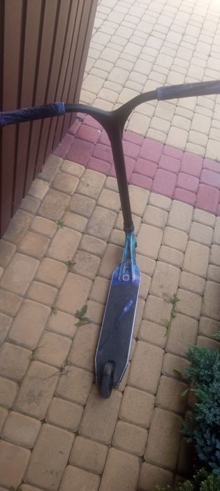 Hulajnoga wyczunowa ethic ervan v2