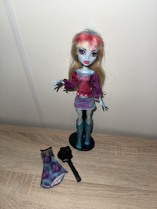 Monster high клодин эбби оригинал (winx)