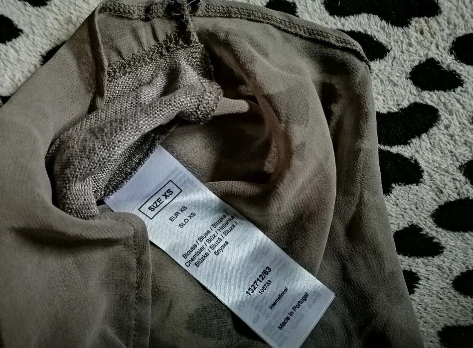 Bluzka z długim rękawem Orsay, Tył ze wstawką z innego materiału