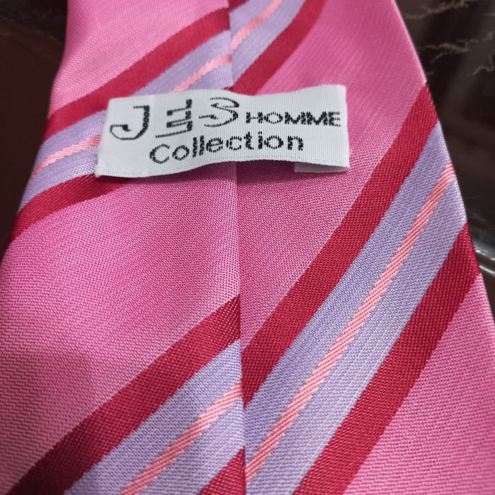 Męski krawat firmy JES Homme Collection