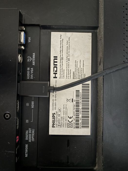 Telewizor Philips 42” Full HD Ambilight – model 42PFL7676K/02