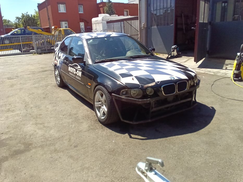 BMW drift  3.0 benzyna  230 koni