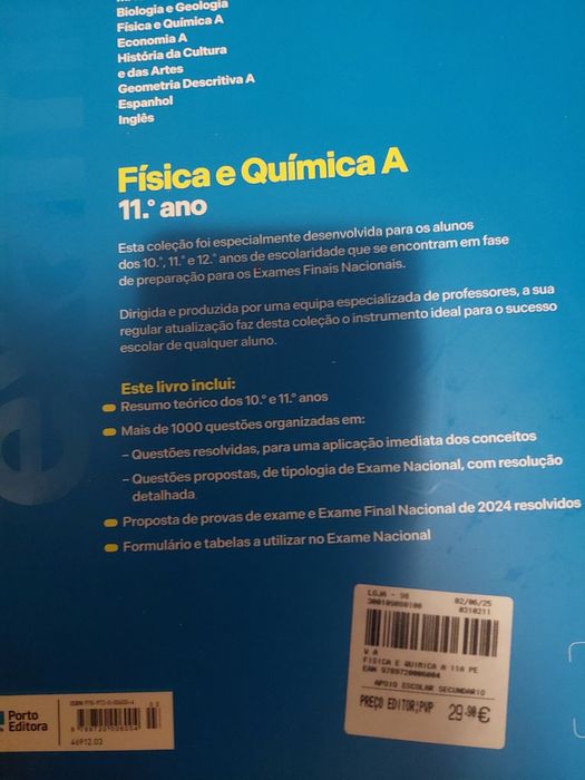 Livros escolares exames Fisica Quimica 11.ano