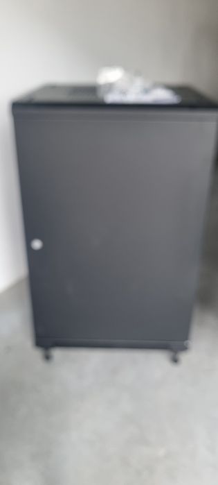 Szafa Rack 19" sprzedam