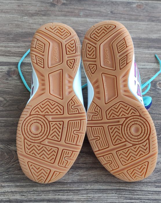 Кросівки волейбольні Asics gel upcourt gs. Розмір 35,5