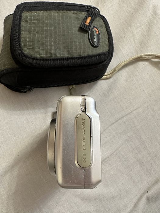 Фотоапарат Canon PoweShot A570 IS