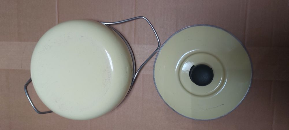 Tacho esmalte vintage, anos 60