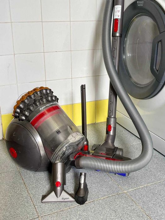 Aspirador Dyson Big Ball MultiFloor 2