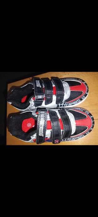 Buty dla chłopca 26