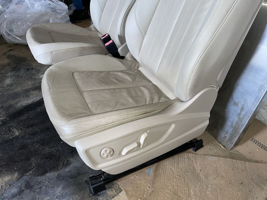 Сидіння салон Audi Q5 80a FY бежеві
