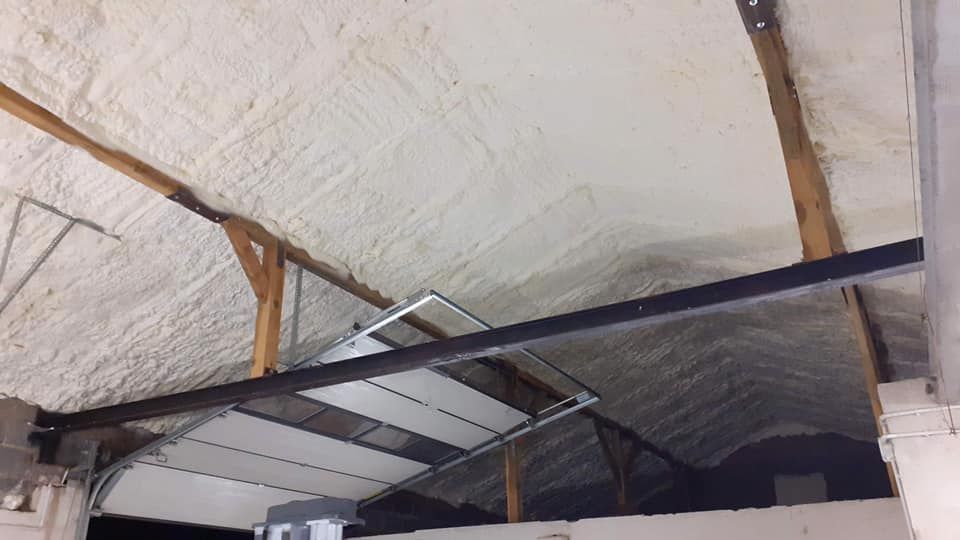 Ocieplenie pianą PUR dachu, piana PUR WIESZAKI GRATIS, JUŻ OD 65 ZL/M2