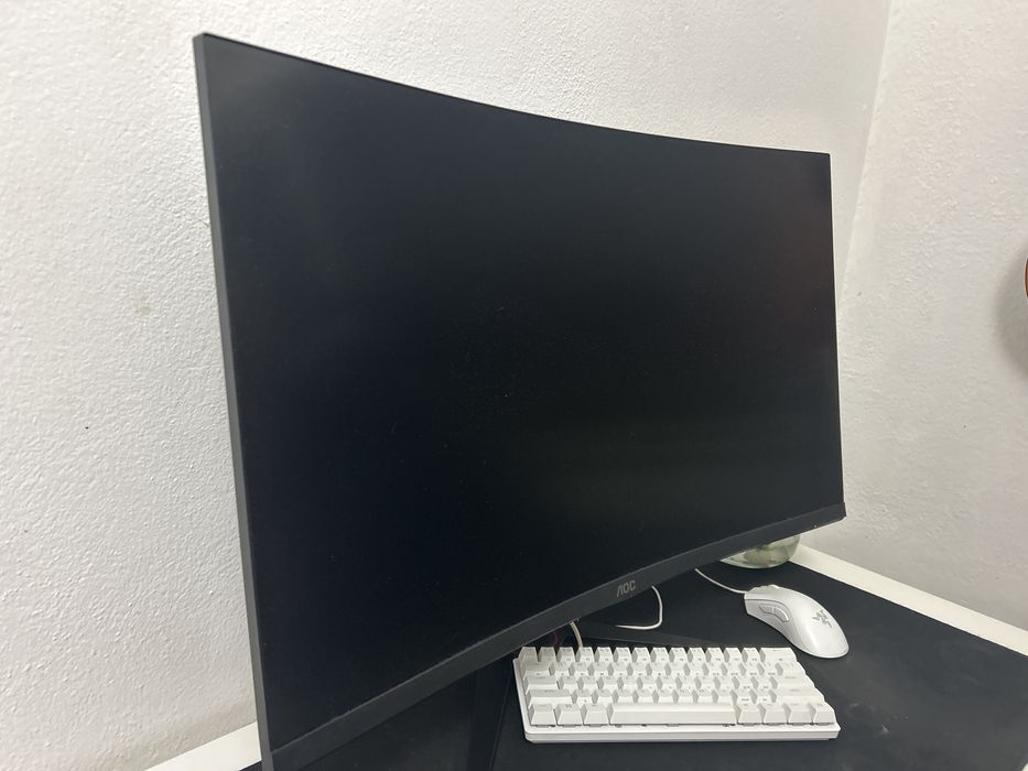 Monitor AOC 240hz